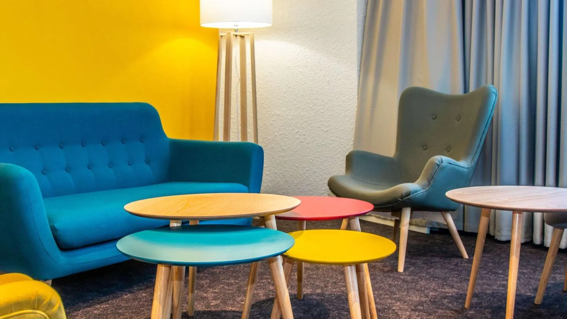 Novotel Lyon Bron Meeting & Events 4*,  Francia