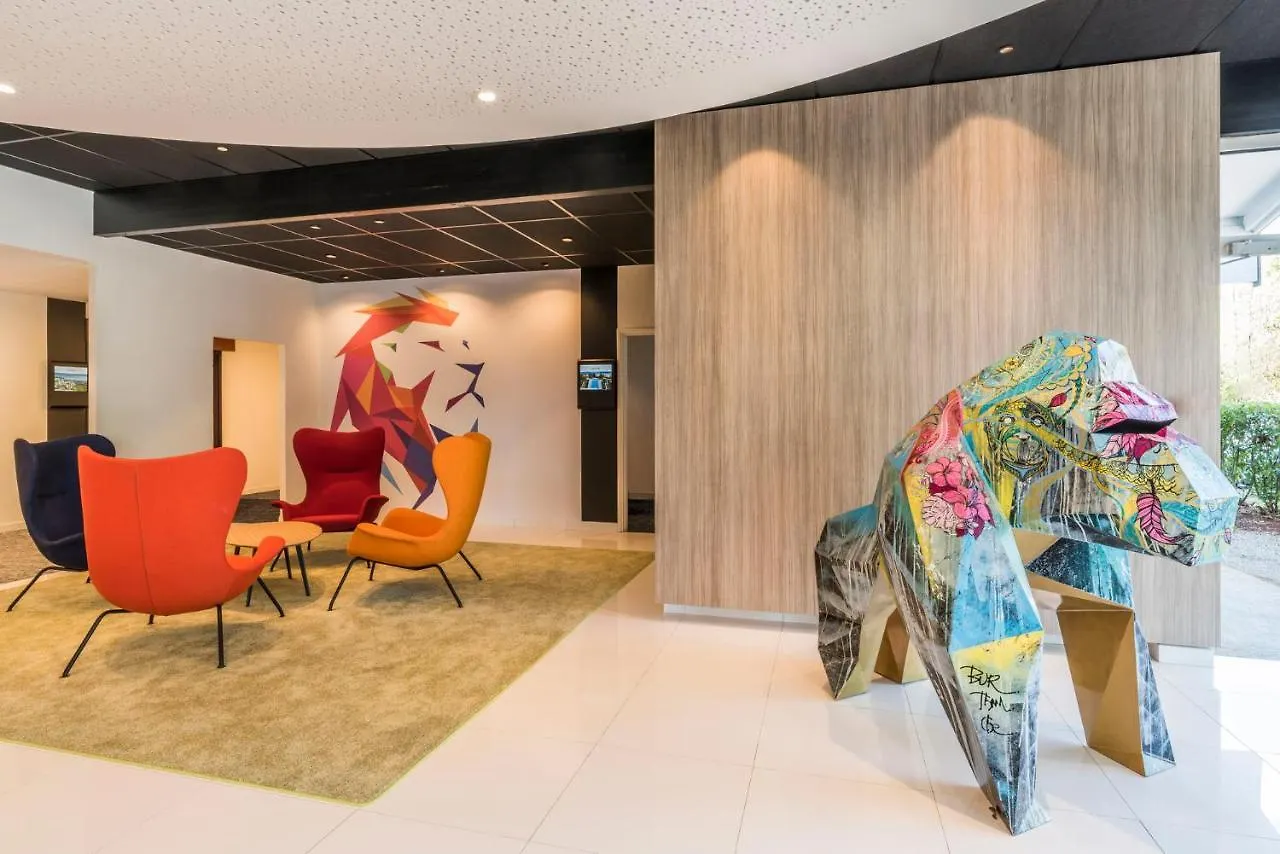 Novotel Lyon Bron Meeting & Events 4*,