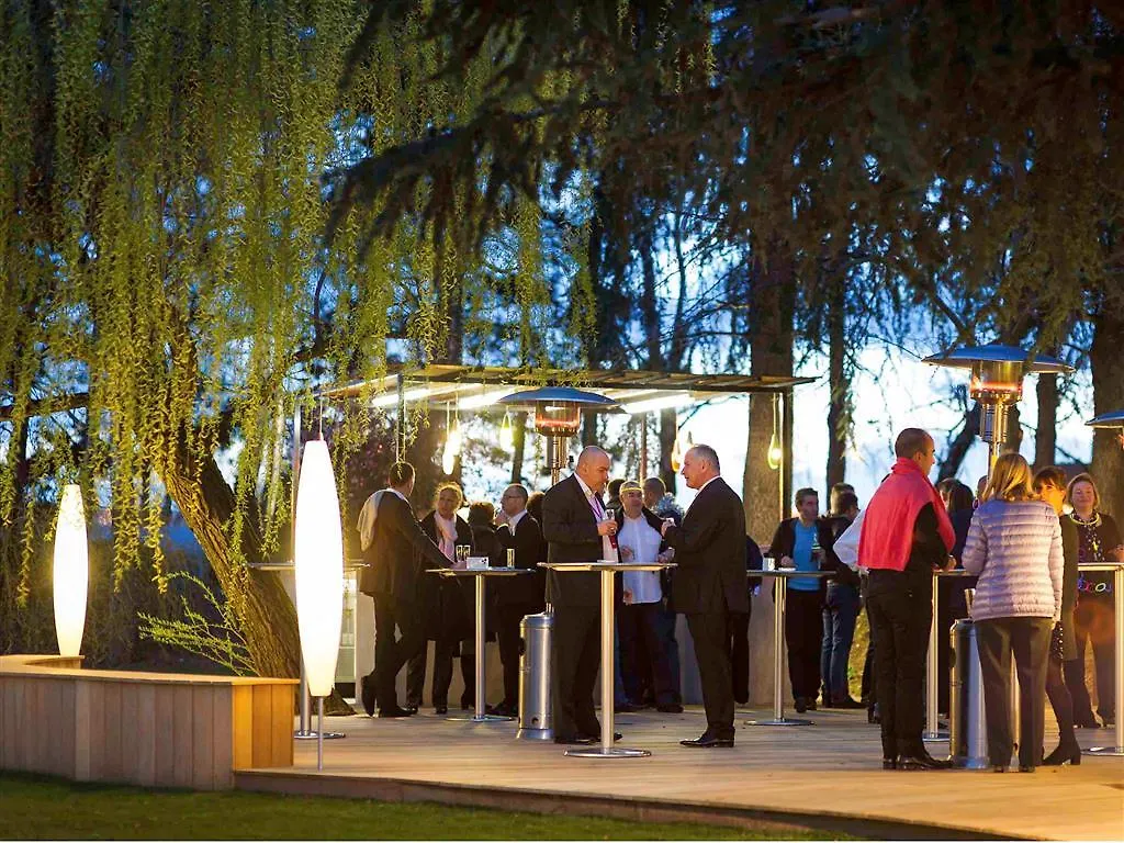 فندق Novotel Lyon Bron Meeting & Events
