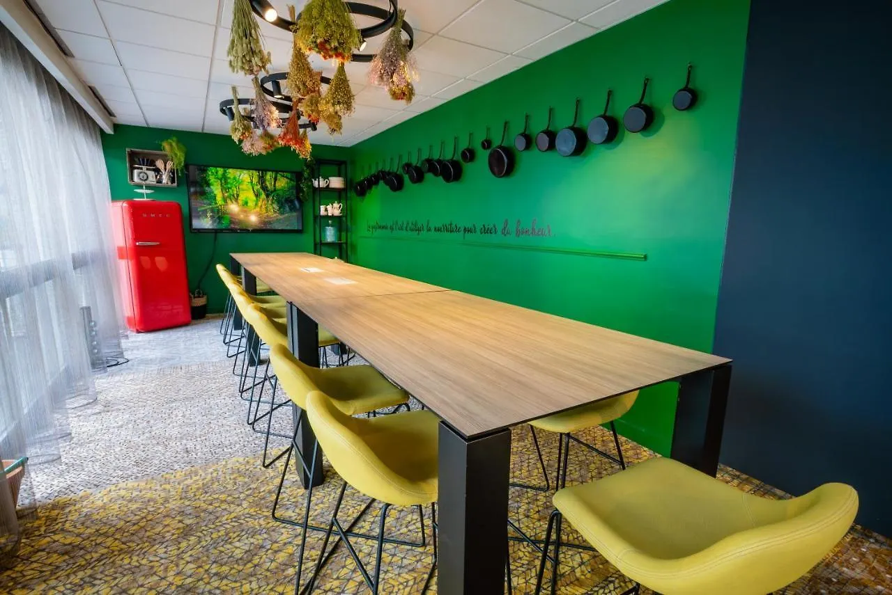 Novotel Lyon Bron Meeting & Events Hotel