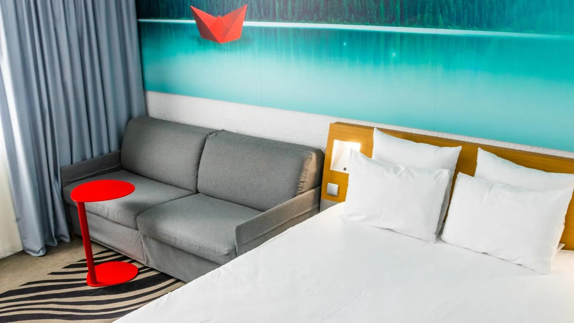 Novotel Lyon Bron Meeting & Events Hotel